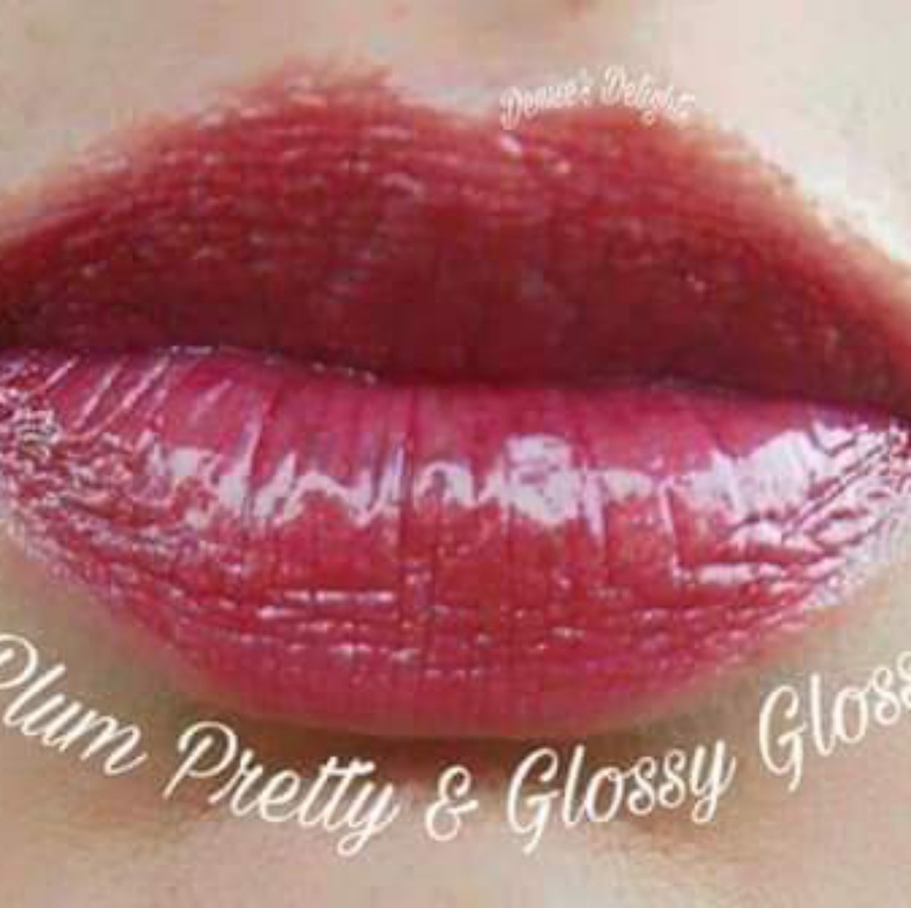 Plum Pretty Lipsense